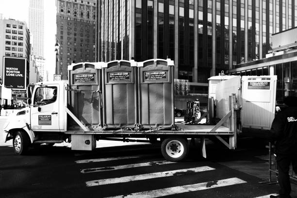 Best Best portable toilet rental  in Dupont, WA